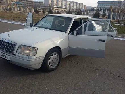 Mercedes-Benz E 200 1995 года за 2 800 000 тг. в Тараз – фото 7