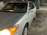 Toyota Camry 2004 годаүшін4 500 000 тг. в Тараз – фото 3