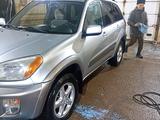 Toyota RAV4 2002 года за 5 700 000 тг. в Астана – фото 2