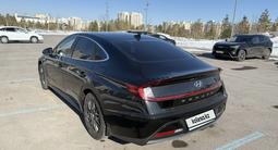 Hyundai Sonata 2022 года за 12 600 000 тг. в Астана – фото 4