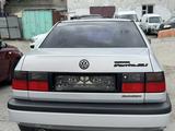 Volkswagen Vento 1993 года за 1 950 000 тг. в Костанай – фото 4