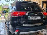 Mitsubishi Outlander 2015 года за 9 500 000 тг. в Шымкент – фото 3