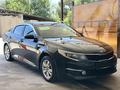 Kia K5 2017 года за 4 300 000 тг. в Алматы – фото 2