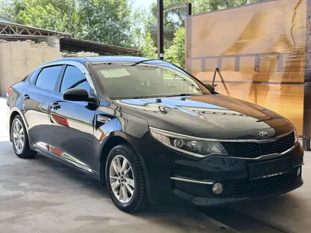 Kia K5 2017 года за 4 300 000 тг. в Алматы – фото 2