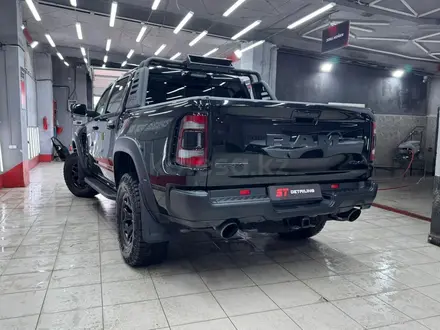 Dodge RAM 2023 года за 80 000 000 тг. в Петропавловск – фото 10