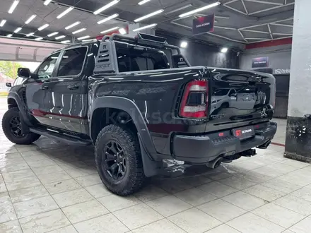 Dodge RAM 2023 года за 80 000 000 тг. в Петропавловск – фото 11