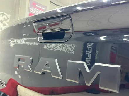 Dodge RAM 2023 года за 80 000 000 тг. в Петропавловск – фото 16