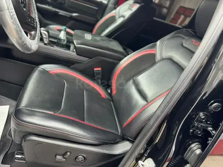 Dodge RAM 2023 года за 80 000 000 тг. в Петропавловск – фото 36