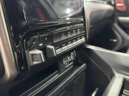 Dodge RAM 2023 года за 80 000 000 тг. в Петропавловск – фото 40
