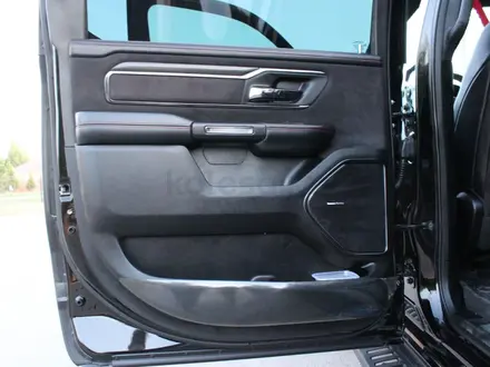 Dodge RAM 2023 года за 80 000 000 тг. в Петропавловск – фото 53