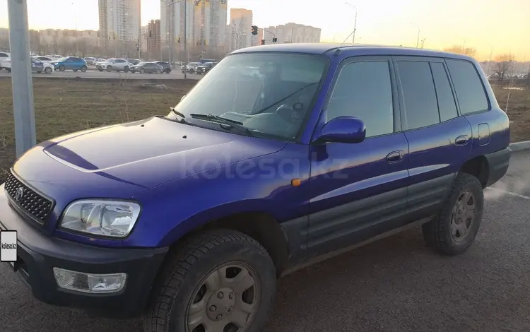 Toyota RAV4 1999 годаүшін3 000 000 тг. в Караганда