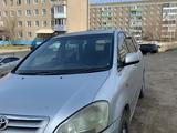 Toyota Ipsum 2003 года за 4 500 000 тг. в Усть-Каменогорск