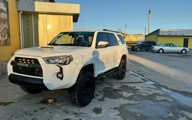 Toyota 4Runner 2020 годаfor16 000 000 тг. в Актау