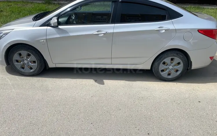 Hyundai Accent 2015 года за 6 100 000 тг. в Семей