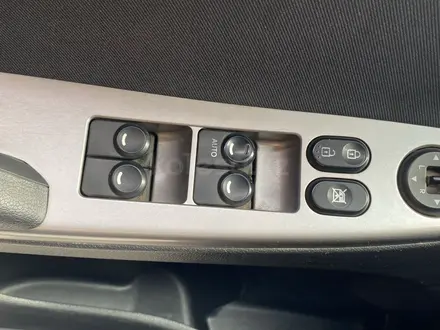 Hyundai Accent 2015 года за 6 100 000 тг. в Семей – фото 4