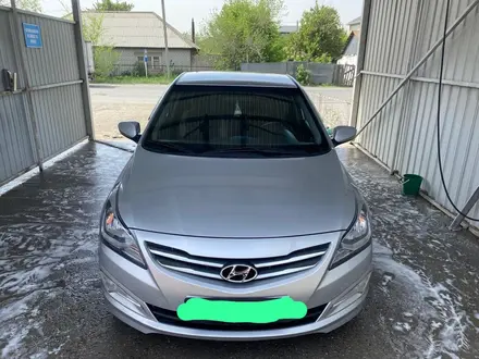 Hyundai Accent 2015 года за 6 100 000 тг. в Семей – фото 6