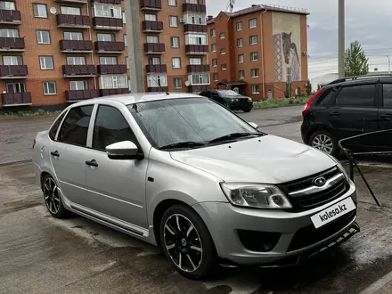ВАЗ (Lada) Granta 2190 2017 года за 3 650 000 тг. в Астана