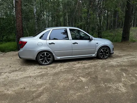 ВАЗ (Lada) Granta 2190 2017 года за 3 650 000 тг. в Астана – фото 4