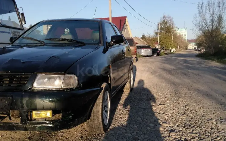 Volkswagen Polo 1998 годаүшін650 000 тг. в Усть-Каменогорск