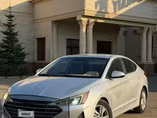 Hyundai Elantra, 2020