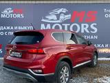 Hyundai Santa Fe 2019 годаүшін8 499 000 тг. в Актобе – фото 4