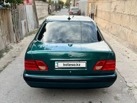 Mercedes-Benz E 230 1997 года за 1 900 000 тг. в Шымкент – фото 3