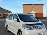 Toyota Alphard 2006 годаүшін7 500 000 тг. в Атырау