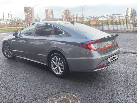 Hyundai Sonata 2020 года за 10 500 000 тг. в Астана – фото 4