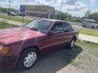 Mercedes-Benz E 280