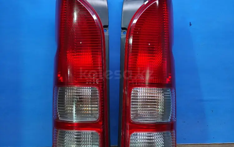 Стоп фонарь Toyota Hiace H200 за 30 000 тг. в Астана