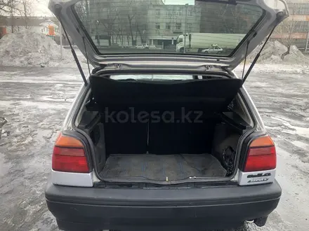 Volkswagen Golf 1994 года за 1 500 000 тг. в Семей – фото 13