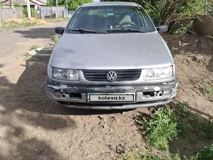 Volkswagen Passat 1997 года за 1 200 000 тг. в Караганда