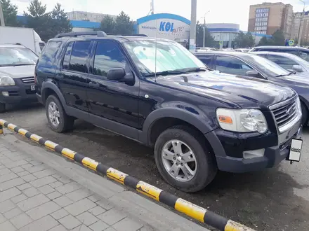 Ford Explorer 2006 года за 7 500 000 тг. в Актобе – фото 2