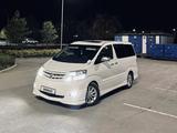 Toyota Alphard 2006 года за 8 900 000 тг. в Караганда