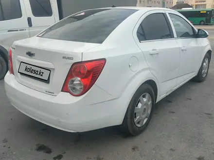 Chevrolet Aveo 2014 года за 3 000 000 тг. в Актау – фото 3