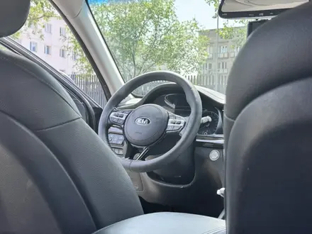 Kia K7 2018 года за 10 900 000 тг. в Алматы – фото 11