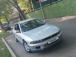 Mitsubishi Galant