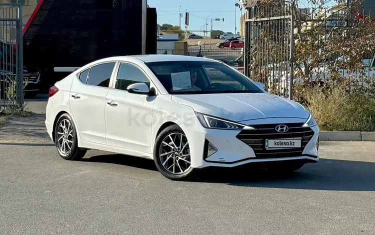 Hyundai Elantra 2019 годаfor9 100 000 тг. в Актау