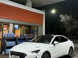 Hyundai Sonata 2023 годаfor13 200 000 тг. в Алматы