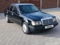 Mercedes-Benz E 260 1991 годаfor1 700 000 тг. в Караганда – фото 5