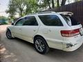 Toyota Mark II Qualis 2000 года за 3 000 000 тг. в Алматы – фото 2