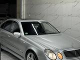 Mercedes-Benz E 500 2005 года за 8 450 000 тг. в Шымкент – фото 2