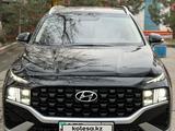 Hyundai Santa Fe 2021 года за 18 400 000 тг. в Алматы – фото 3