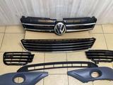 Решетка радиатора Volkswagen Touaregүшін1 000 тг. в Астана