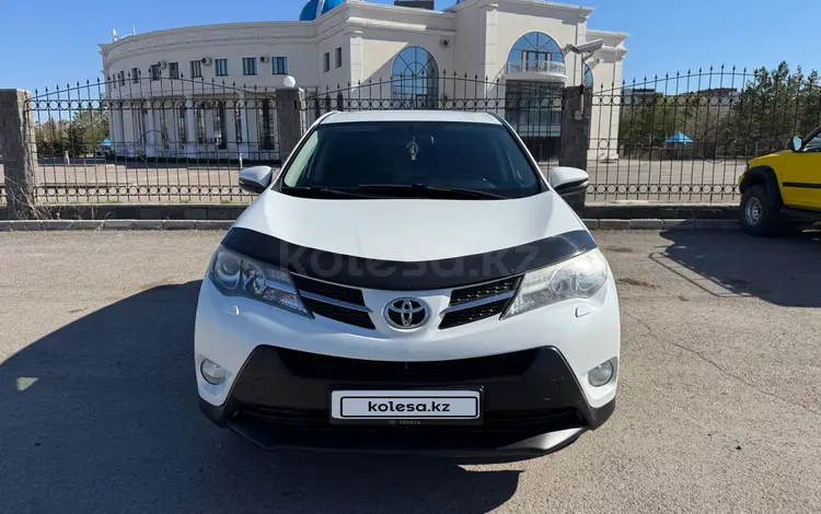 Toyota RAV4 2014 года за 9 450 000 тг. в Астана