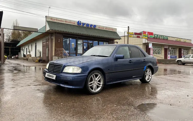 Mercedes-Benz C 180 1996 годаfor1 700 000 тг. в Алматы