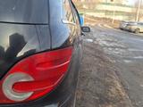 Mercedes-Benz R 350 2006 года за 5 000 000 тг. в Усть-Каменогорск – фото 4