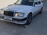 Mercedes-Benz E 230 1989 года за 1 100 000 тг. в Тараз