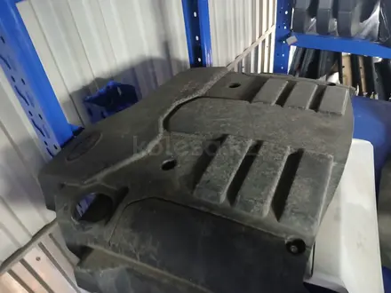 Декор крышка двигателя Range Rover L319 L320 L322 L405 L494 L462 L538 L560 за 1 000 тг. в Алматы – фото 6