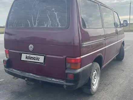 Volkswagen Transporter 2000 года за 2 350 000 тг. в Костанай – фото 4